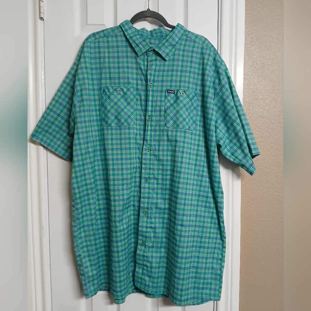 EUC WRANGLER Men's Green Plaid Short Sleeve Shirt - Size 3XLT